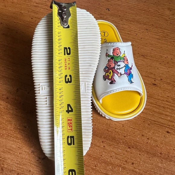 Alvin and the Chipmunks Vintage 1984 Bagdasarian Kids Size 7 Slide Sanda… - Picture 10 of 11